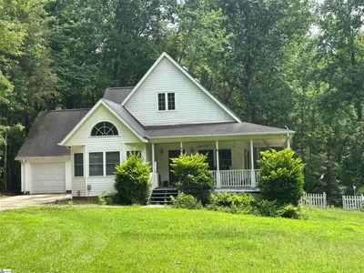 Property at 693 Grandwood Blvd, Gray Court, SC