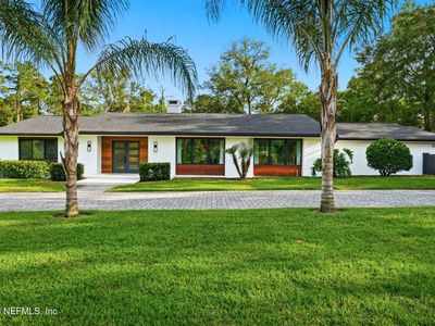 8228 HOLLYRIDGE Road