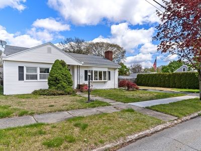 259 Jarry St