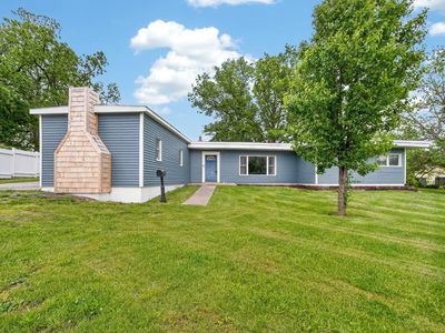 Property at 218 N 16th St, Chariton, IA