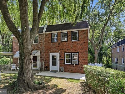 327 Greenwood Rd