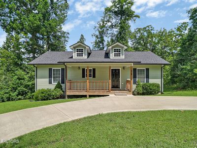 528 Siever Rd