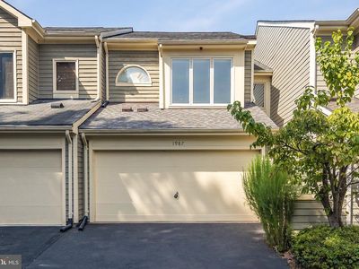 1987 Lakeport Way