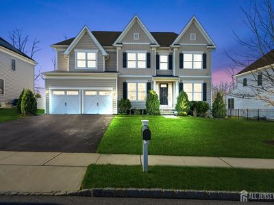 3 Cairnes Ln