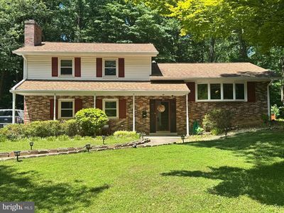 6816 Shrine Ct
