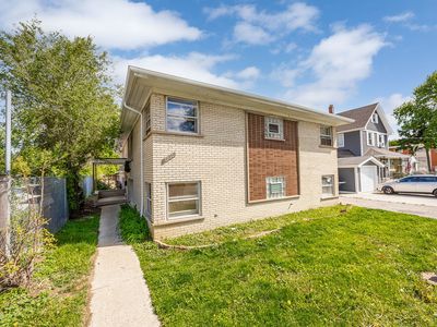 7730 Ogden Ave