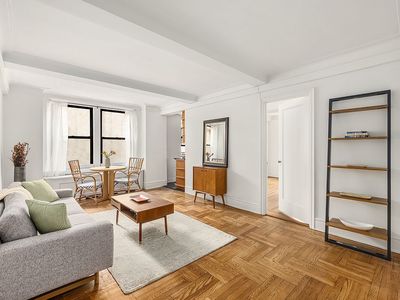 333 E 53rd St APT 7C