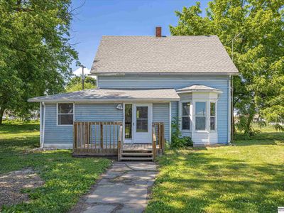 104 N 2nd St