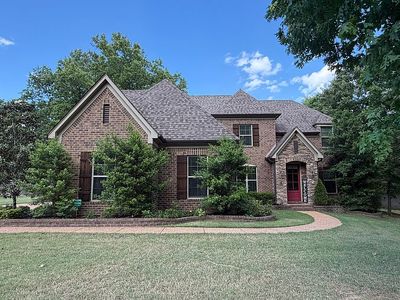 5702 Chessie Dr
