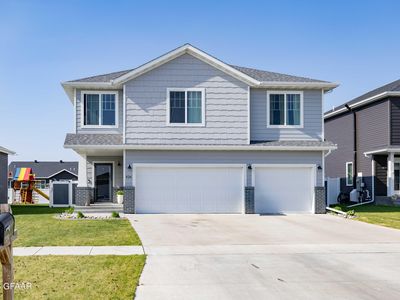 426 Plymouth Ln