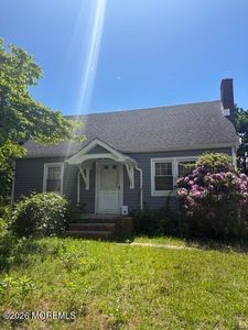 4 Shadow Lake Drive