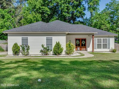 203 Lotus Dr