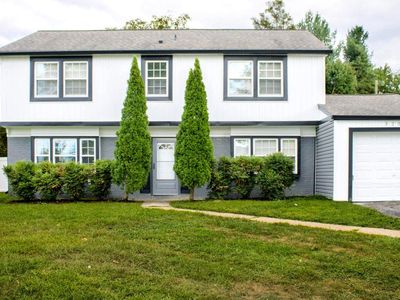 3207 Superior Ln