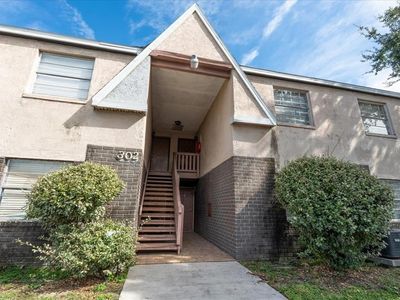 302 E Whitehall Ct #112