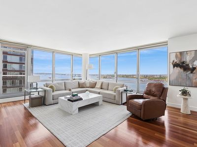 30 Little St W #29F