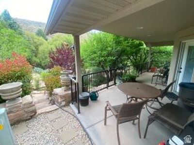 46 Cottonwood Rd