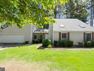 2272 Macby Dr