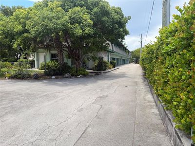 701 S Royal Poinciana Blvd APT 12