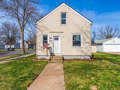 1002 North 9TH AVENUE