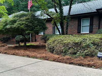 111 Forest Hills Dr