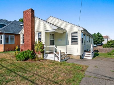 11 Rosalind Rd