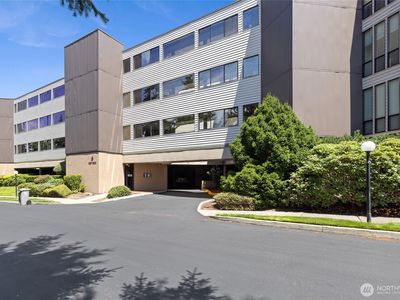2615 S Cedar #408