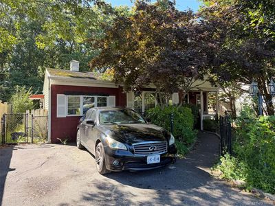 30 Oakwood Drive