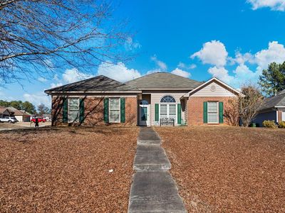 1811 Saffron Ct