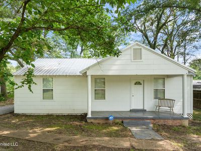 Property at 777 W Main St, Senatobia, MS
