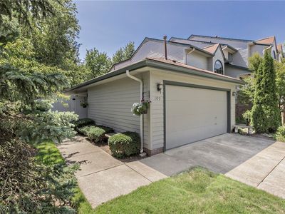 109 Fox Hollow Ct #109