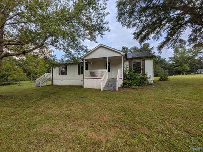 Property at 1305 Oakhill Dr NE, Fort Payne, AL