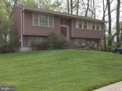 Property at 916 Russo Dr, Westampton, NJ