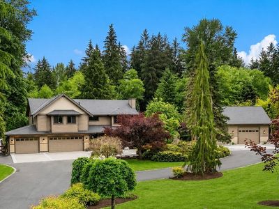 17215 NE 195th Street