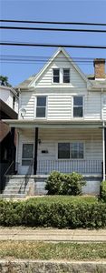 122 Greydon Ave