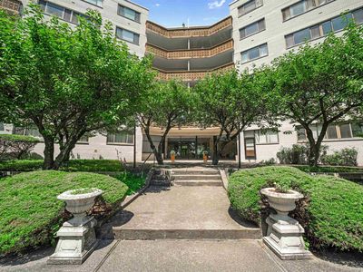 1375 River Rd APT 2B