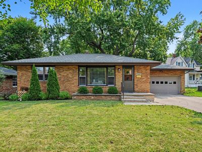 1507 Langley Ave