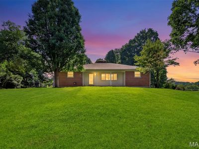 3278 Taylor Ave