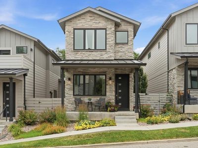 835 Cherokee Dr