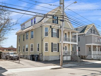 39 Mason St