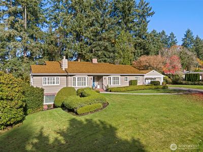 1 Forest Glen Lane SW