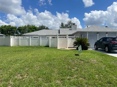 571 Bluefields St SE