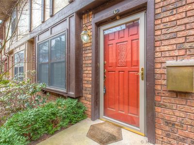 209 W 17th St #209C