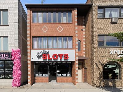 2528 N Harlem Ave #3