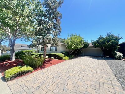 771 Pomeroy Ave