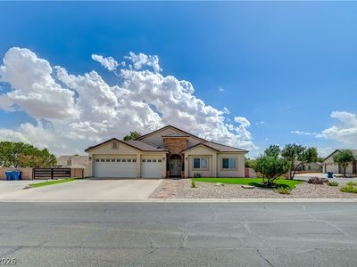 1461 Lake Valley Dr