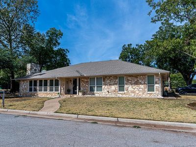 6301 Paschall Ct