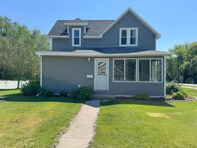 421 Bowling Ave