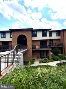 5044 W Brigantine Ct #5044