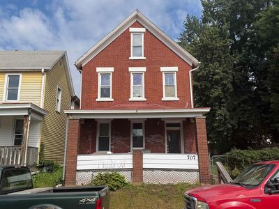 707 Lincoln Ave
