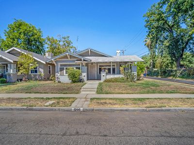 1295 N Glenn Ave